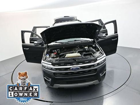 Used 2023 Ford Expedition Limited image 39