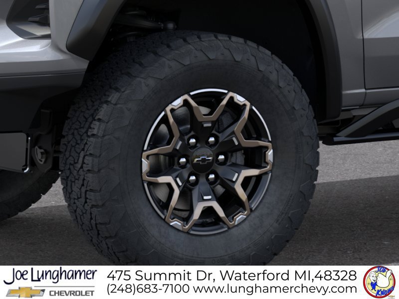 New 2026 Chevrolet Colorado ZR2 w/ Technology Package AWD/4WD image 9