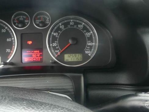 Used 2001 Volkswagen Passat GLS image 8