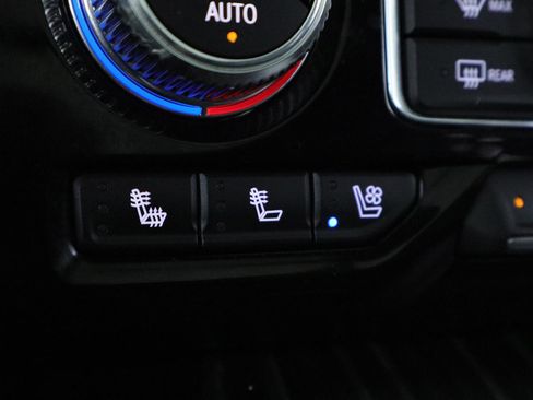 Certified 2022 GMC Yukon XL Denali w/ Denali Premium Package AWD/4WD image 22