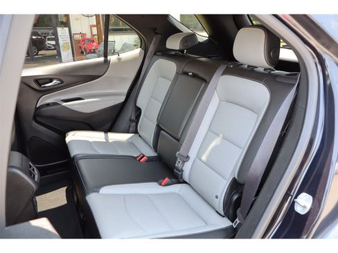 Used 2020 Chevrolet Equinox Premier FWD image 16
