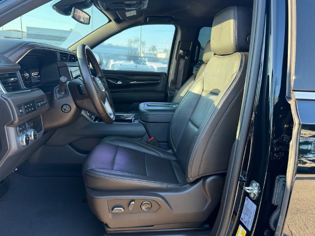 Certified 2024 GMC Yukon XL Denali AWD/4WD image 9