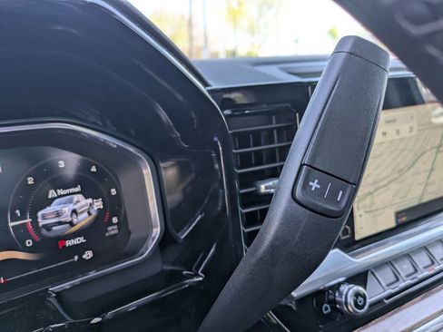 New 2026 GMC Sierra 1500 Elevation image 12