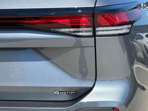 New 2026 Volkswagen Tiguan SE AWD/4WD image 25