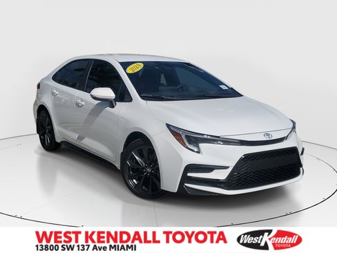 Used 2024 Toyota Corolla SE image 1