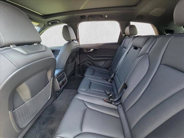New 2026 Audi Q7 3.0T Premium Plus AWD/4WD image 18