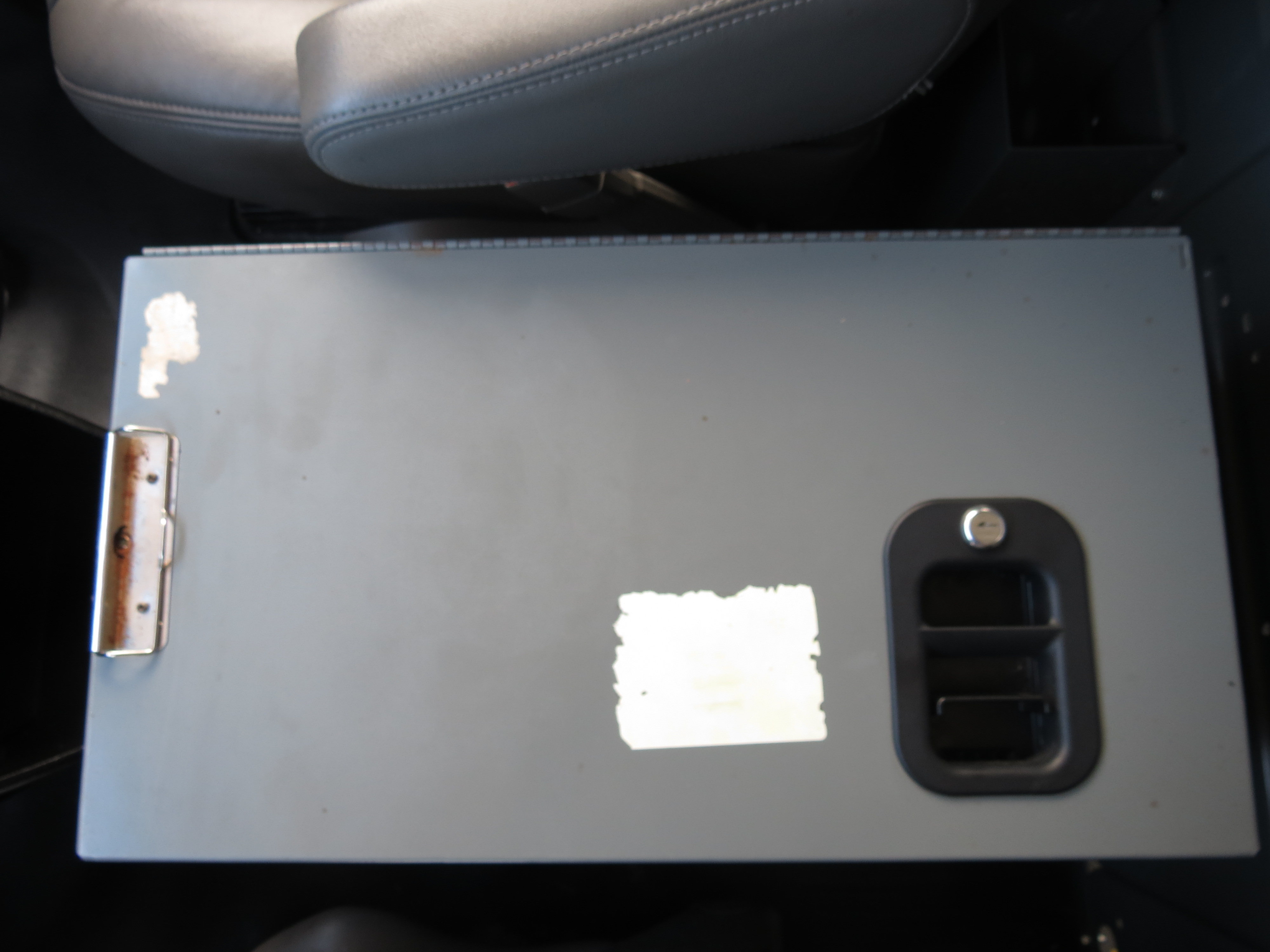 Used 2015 Chevrolet Express 2500 RWD image 19