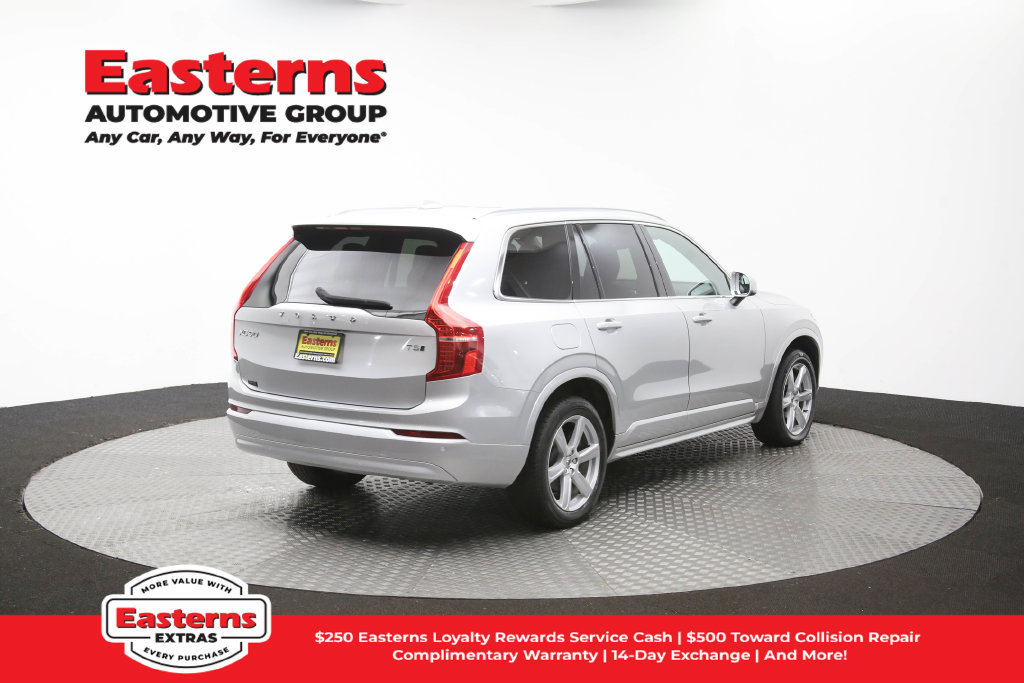 Used 2022 Volvo XC90 T5 Momentum AWD/4WD image 43