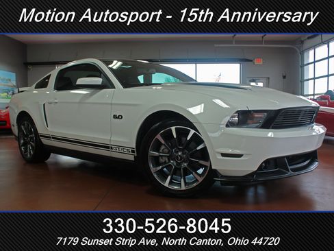 Used 2011 Ford Mustang GT Premium w/ Electronics Pkg image 2