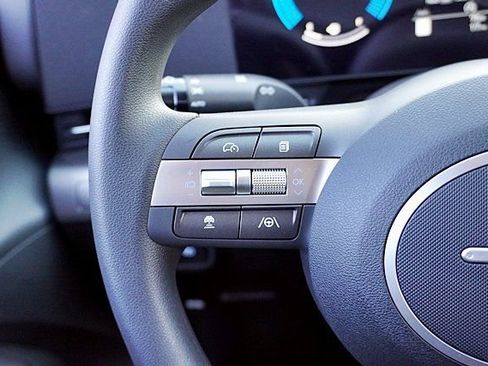 New 2026 Hyundai Kona SE image 36