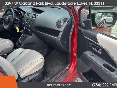 Used 2015 MAZDA MAZDA5 Grand Touring FWD image 46