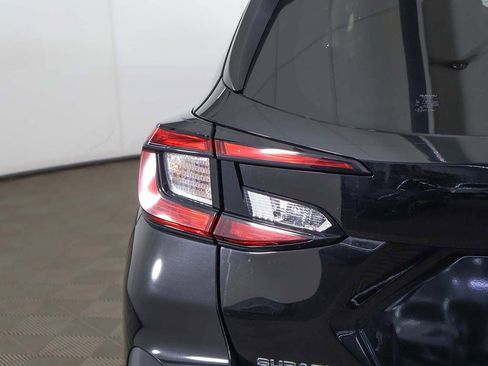 Used 2025 Subaru Crosstrek 2.0i Premium AWD/4WD image 15