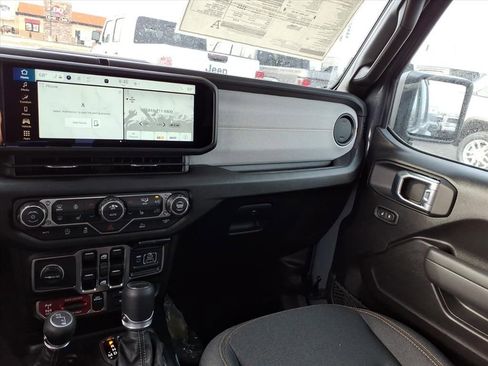 New 2026 Jeep Gladiator Willys image 12