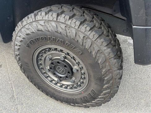 Used 2014 Toyota FJ Cruiser 4WD image 18