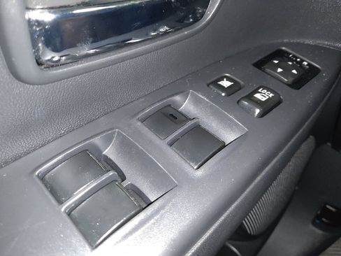 Used 2025 Mitsubishi Outlander Sport AWD image 27