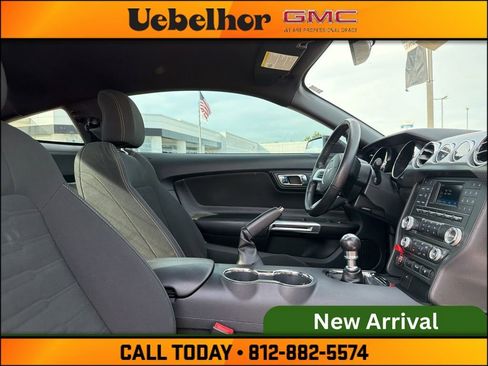Used 2016 Ford Mustang GT w/ GT Performance Package RWD image 2