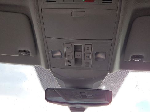 Certified 2023 Volkswagen Jetta SEL FWD image 22