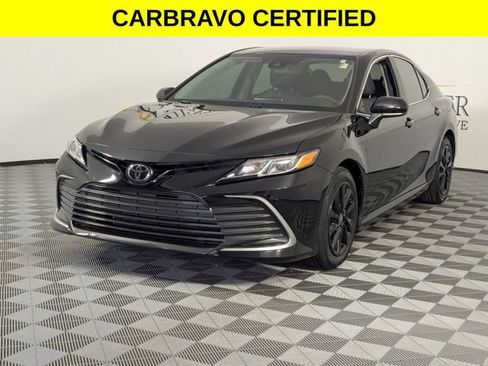 Used 2024 Toyota Camry LE FWD image 4