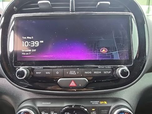 Used 2023 Kia Soul GT-Line w/ GT-Line Technology Package FWD image 10