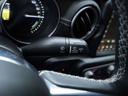 Used 2022 Jeep Wrangler Unlimited Sahara image 25