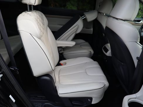 Used 2022 Hyundai Palisade Limited FWD image 54