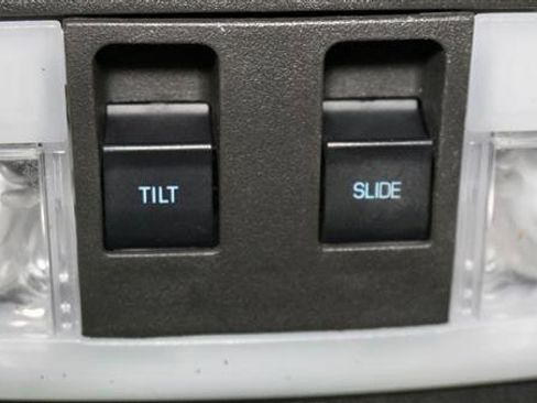 Used 2015 Ford Taurus Limited image 27