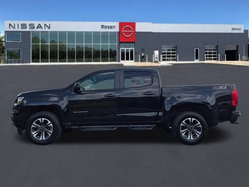 Used 2022 Chevrolet Colorado Z71 AWD/4WD image 6