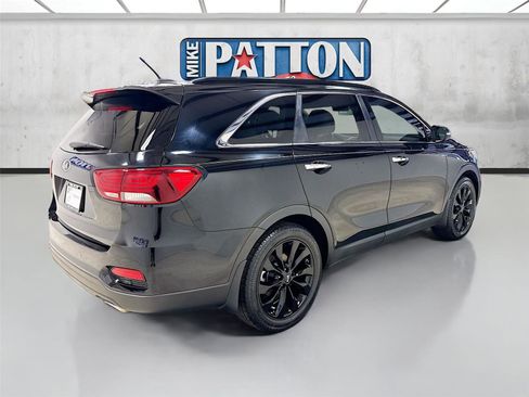Used 2020 Kia Sorento S image 7