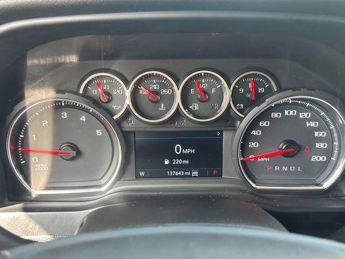 Used 2022 Chevrolet Silverado 2500 LT w/ Midnight Edition AWD/4WD image 25
