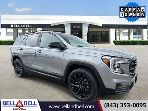 Certified 2023 GMC Terrain SLE w/ Driver Convenience Package image 1