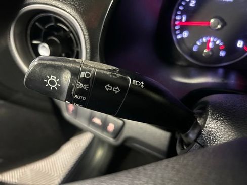 Used 2019 Kia Forte LXS FWD image 16