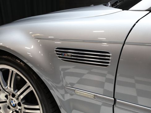 Used 2004 BMW M3 Coupe RWD image 32