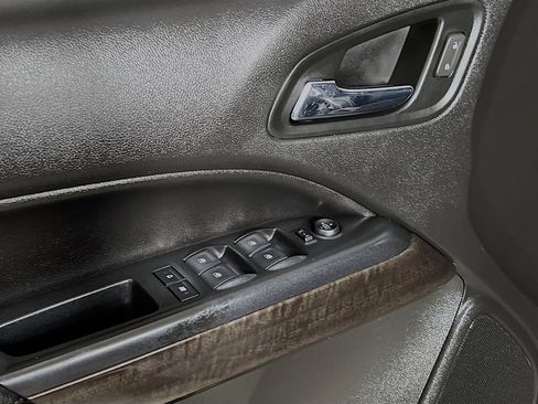 Used 2019 GMC Canyon SLE w/ Driver Alert Package image 17