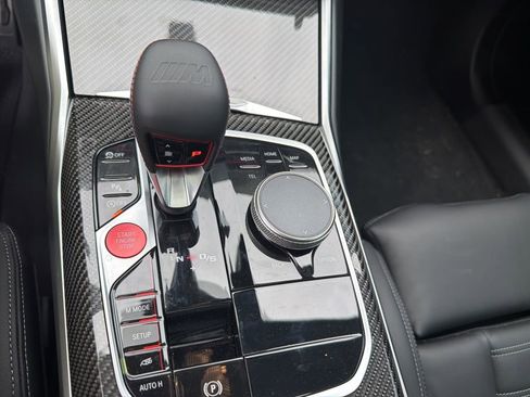 Used 2025 BMW M2 Base w/ Lighting Package image 23