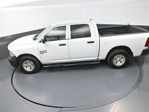 Used 2019 RAM 1500 Tradesman w/ Popular Equipment Group AWD/4WD image 16