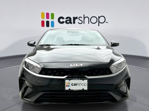 Used 2023 Kia Forte LXS w/ LXS Technology Package image 8