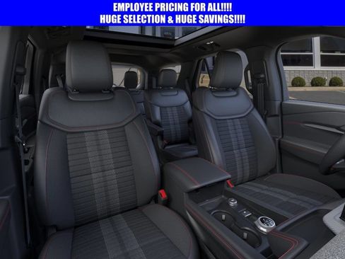 New 2026 Ford Explorer ST-Line w/ ST-Line Street Pack AWD/4WD image 10