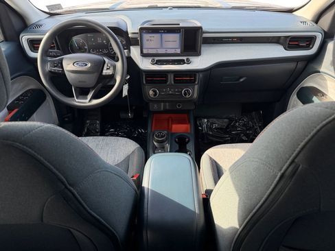 Used 2023 Ford Maverick XLT image 12