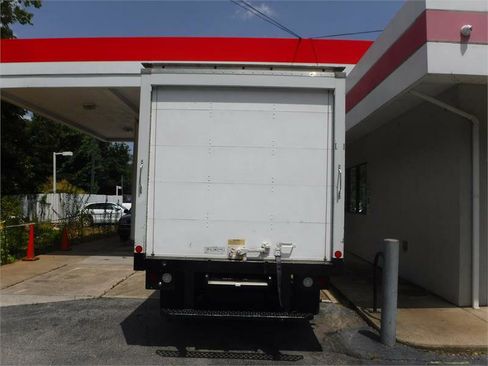 Used 2019 Ford E-350 and Econoline 350 Super Duty w/ Power Windows & Locks Group image 7