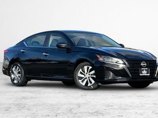 New 2025 Nissan Altima 2.5 S video 2