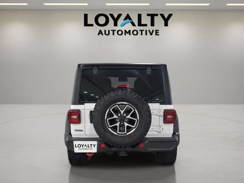 Used 2026 Jeep Wrangler Unlimited Rubicon AWD/4WD image 4