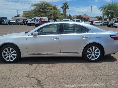 Used 2009 Lexus LS 460 AWD image 5