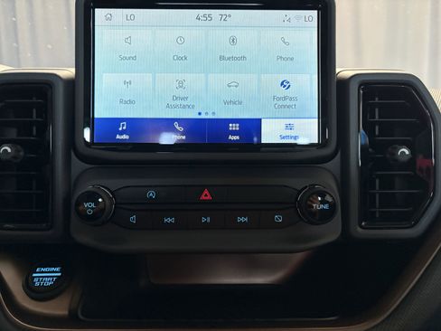 Used 2022 Ford Bronco Sport Outer Banks image 13