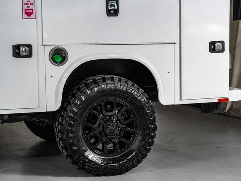 Used 2022 RAM 3500 Tradesman AWD/4WD image 13