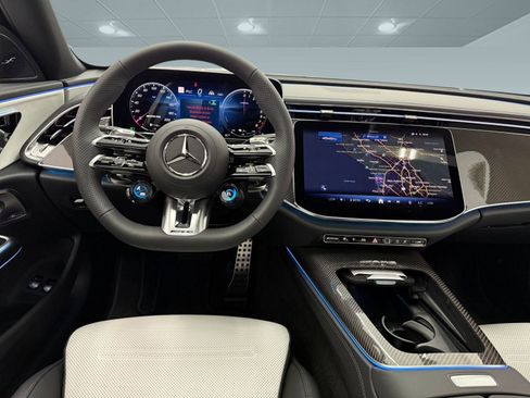 New 2026 Mercedes-Benz E 53 AMG e 4MATIC Sedan image 24