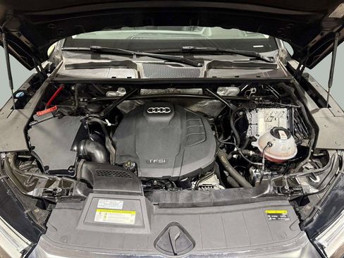 Used 2019 Audi Q5 2.0T Premium w/ Convenience Package image 29