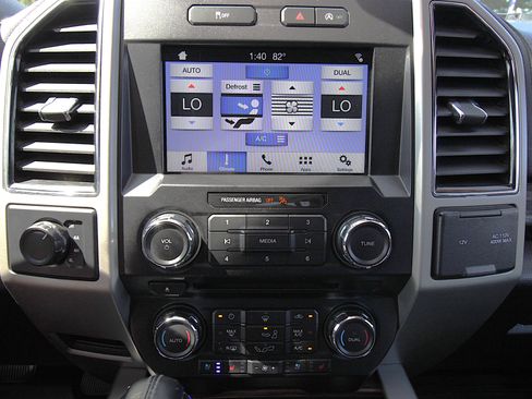 Used 2018 Ford F150 Lariat w/ Equipment Group 501A Mid image 33