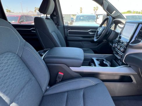 New 2026 RAM 1500 Big Horn AWD/4WD image 14