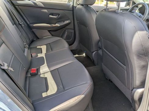 New 2025 Nissan Sentra SR w/ SR Premium Package FWD image 50
