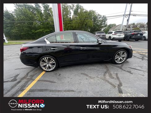 Used 2022 INFINITI Q50 Sensory w/ Cargo Package AWD/4WD image 6